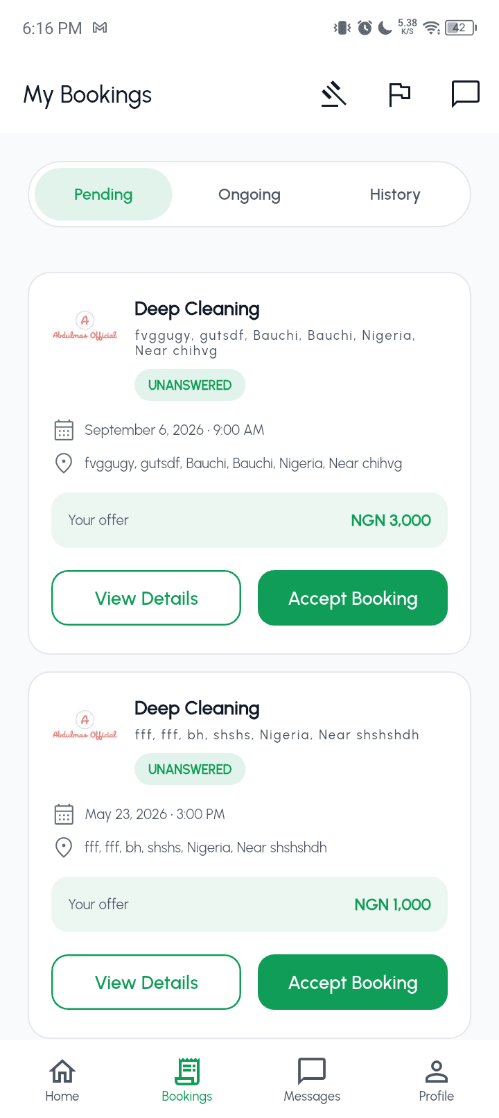 Provider app showing new booking requests awaiting a response